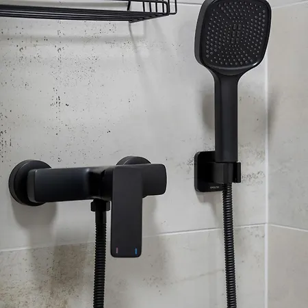 Comfortable For 4 Guests, Pet Friendly By Renters *