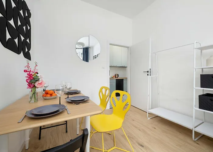 Comfortable For 4 Guests, Pet Friendly By Renters Apartament Wrocław