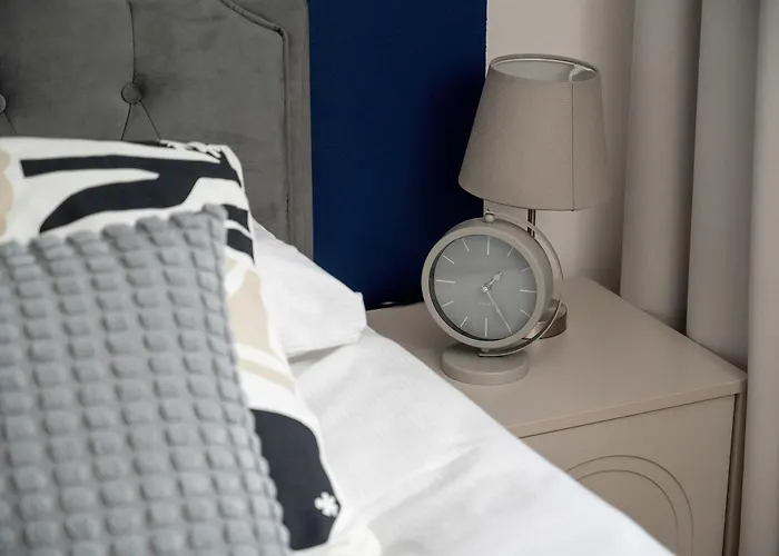 Comfortable For 4 Guests, Pet Friendly By Renters Apartament *